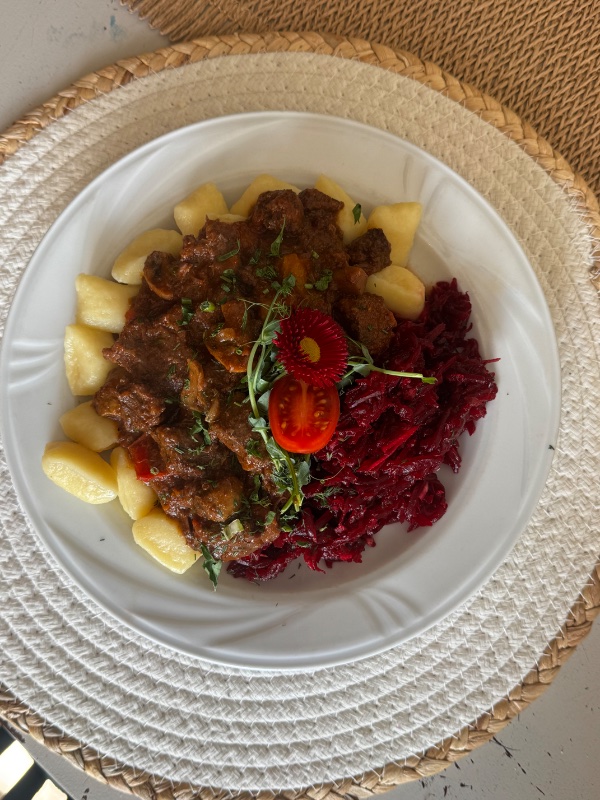 Gulasz wołowy